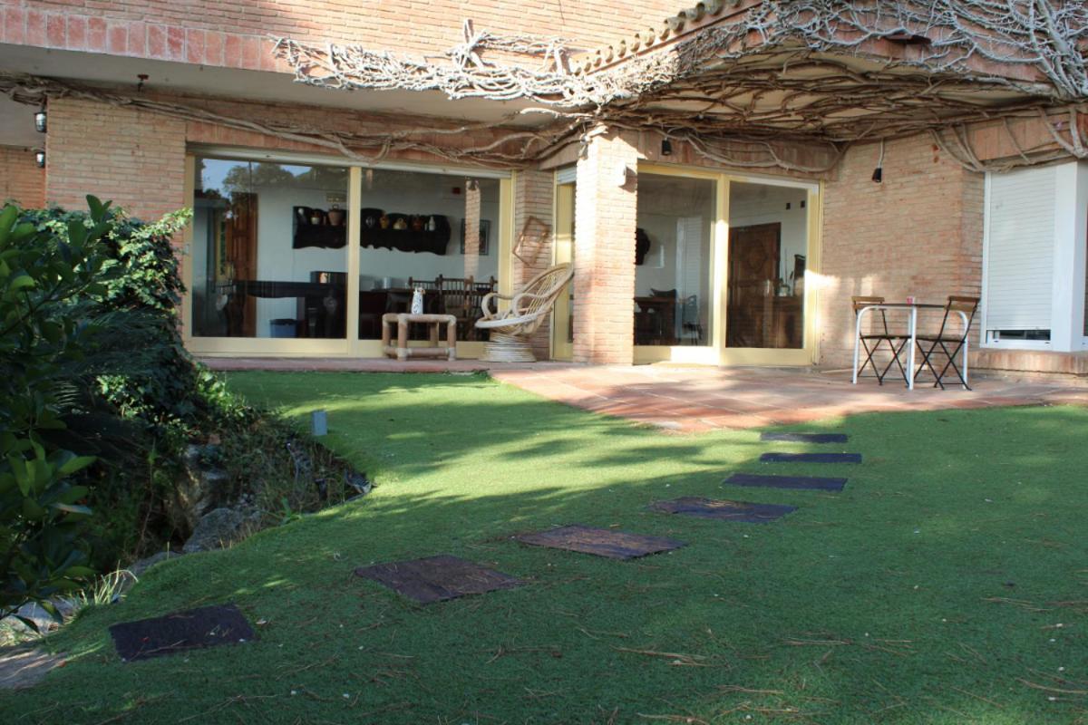 Villa Maresme & Villa Rosa Mataró Exteriér fotografie